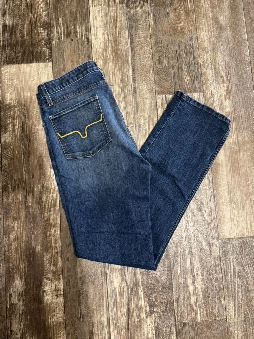 Kimes ranch Sarah dark wash size 12 inseam 32